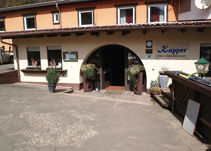 מלון Kupper 3*
